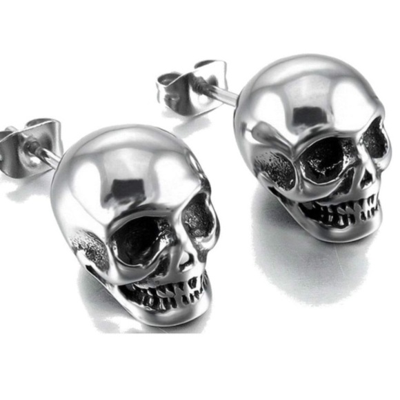 18k Pretty Poison Skull Solitaire Luxurious Gold Earrings - Picture 1 of 3